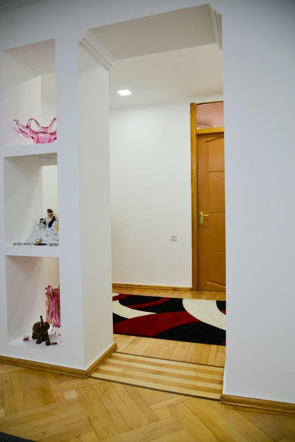Anastasia Apartment Kutaisi Esterno foto