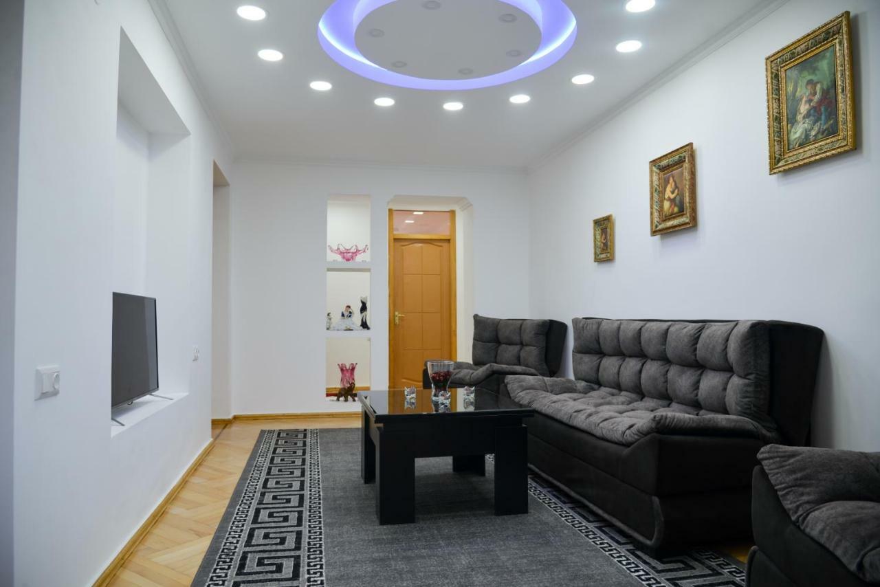 Anastasia Apartment Kutaisi Esterno foto